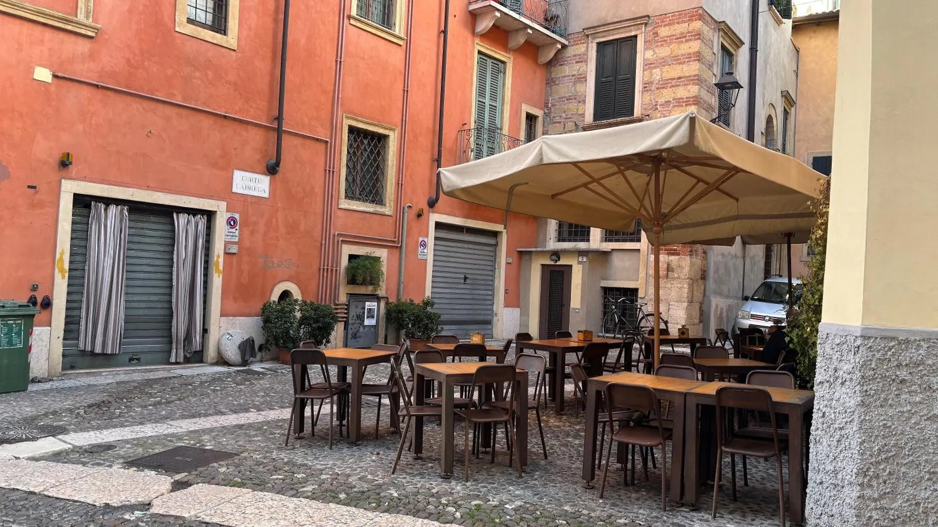 AD Verona flat Italia